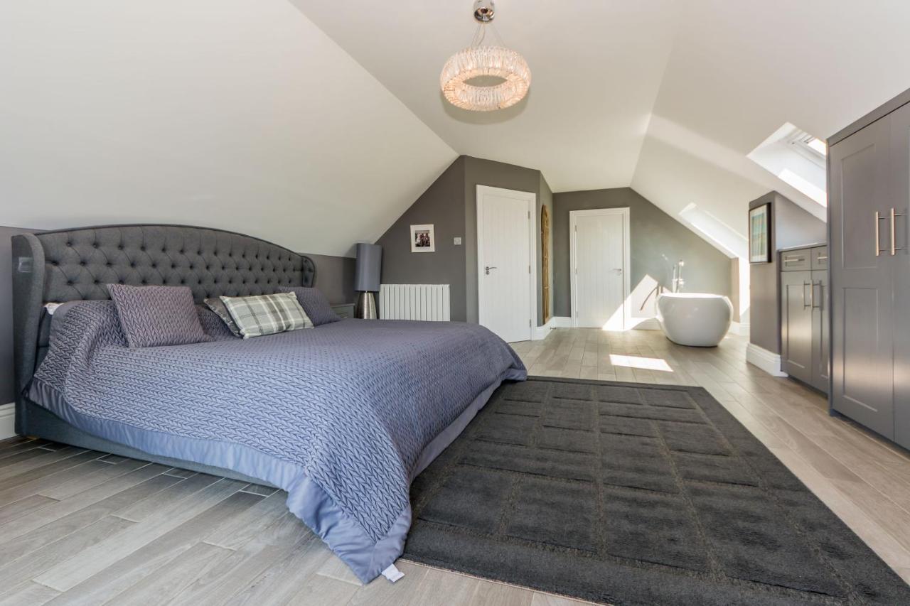 Ocean View,Kinsale, Hosted By Exquisite Holiday Homes, Sleeps 22 Exterior photo